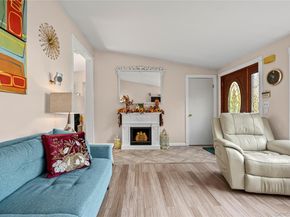 4 Madach Street, Ronkonkoma NY 11779