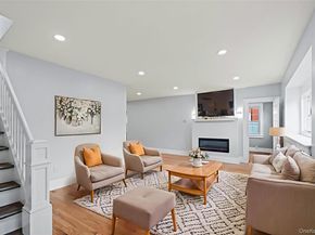 28 Cornwall Lane, Hempstead NY 11550