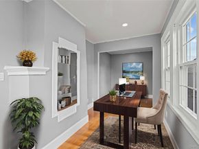 28 Cornwall Lane, Hempstead NY 11550