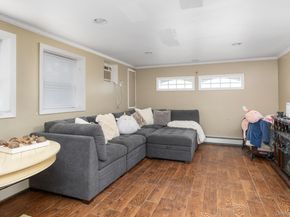 208 Island Parkway W, Island Park NY 11558