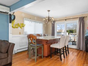 208 Island Parkway W, Island Park NY 11558