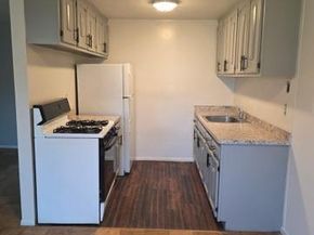 1233 Melville Rd 24, Farmingdale NY 11735