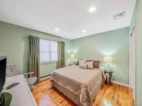 28 Cedarwood Lane, Commack NY 11725