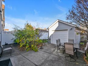 90-49 207th Street, Queens Village NY 11428