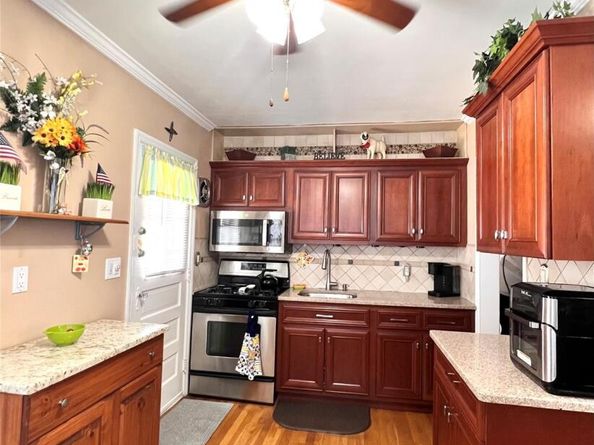 86-14 251st Street, Bellerose NY 11426