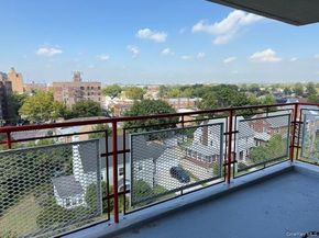 3425 150th Place 6E, Flushing NY 11354