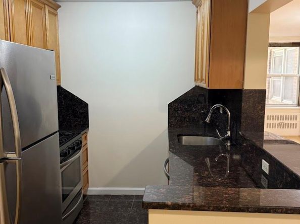 6011 Broadway 1M, Woodside NY 11377