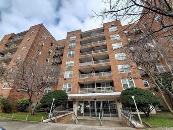 6011 Broadway