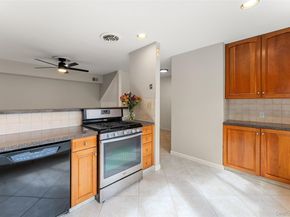 11 Jackson Avenue 4, Scarsdale NY 10583