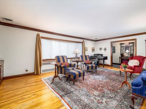 25 Atkinson Road, Rockville Centre NY 11570