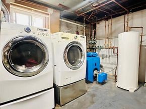 122 Hoffman Street, Valley Stream NY 11580