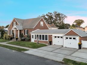 122 Hoffman Street, Valley Stream NY 11580