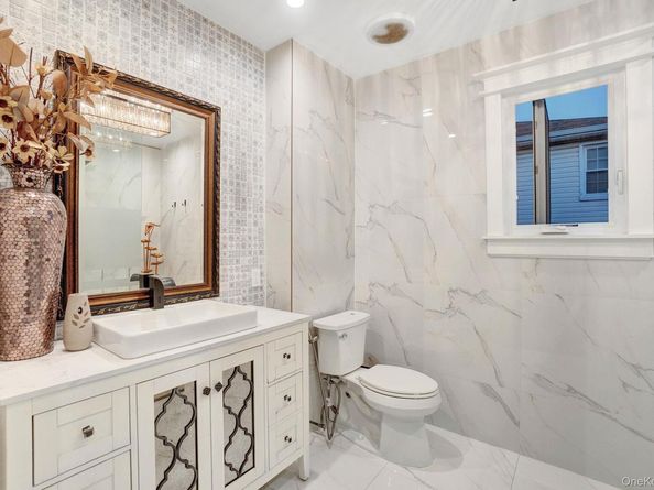 122 Hoffman Street, Valley Stream NY 11580