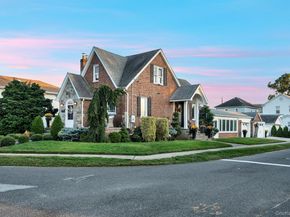 122 Hoffman Street, Valley Stream NY 11580