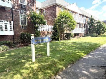 40 Daley Place