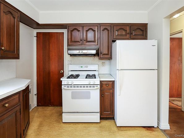707 147th Street, Whitestone NY 11357
