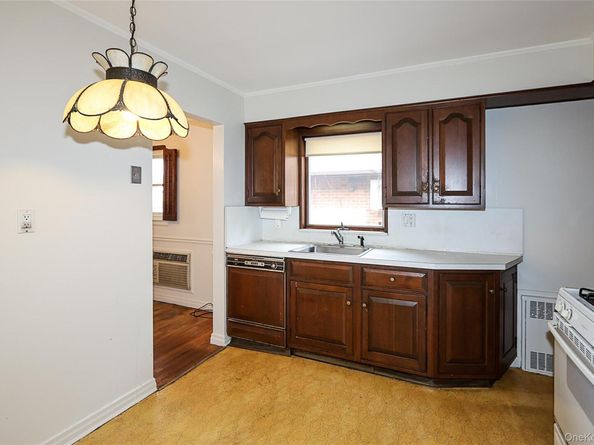 707 147th Street, Whitestone NY 11357