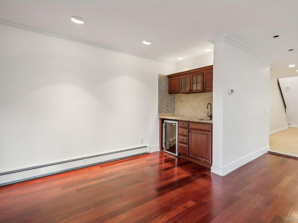 74 Pheasant Run, Millwood NY 10546