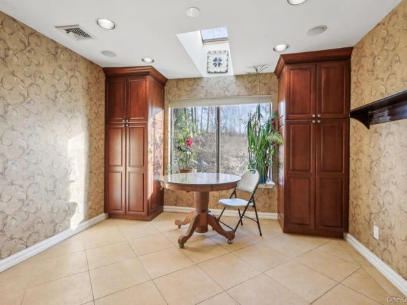 74 Pheasant Run, Millwood NY 10546