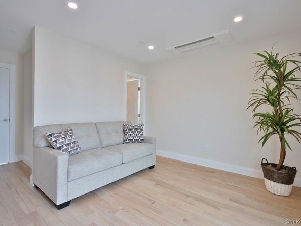 42 Andrews Lane, Sleepy Hollow NY 10591