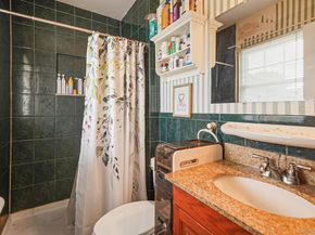 21 Coleridge Road, Holbrook NY 11741