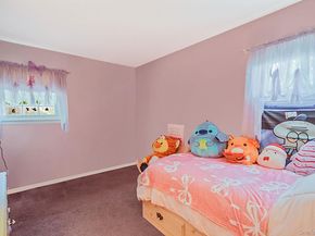 21 Coleridge Road, Holbrook NY 11741