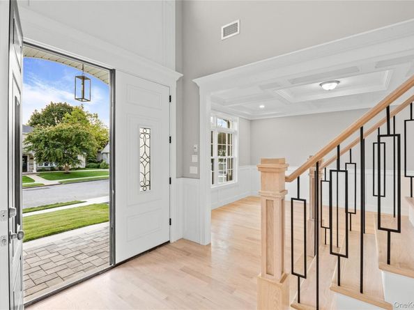 2500 1st Avenue, East Meadow NY 11554