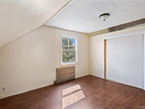 335 Locust Avenue, Uniondale NY 11553