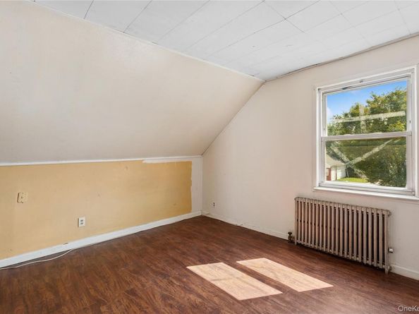 335 Locust Avenue, Uniondale NY 11553