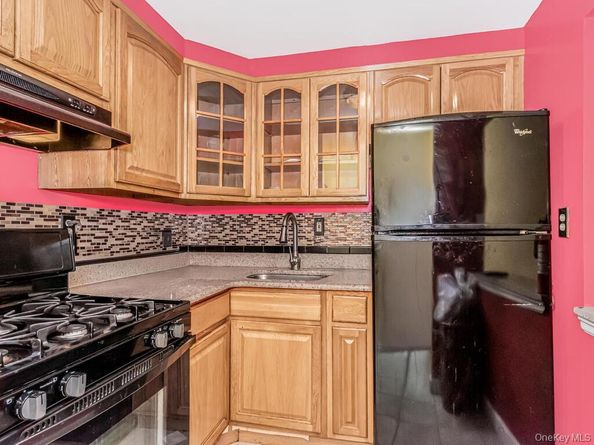 1035 Bryant Avenue, Bronx NY 10459