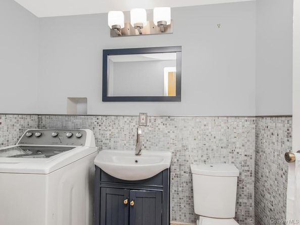 1035 Bryant Avenue, Bronx NY 10459