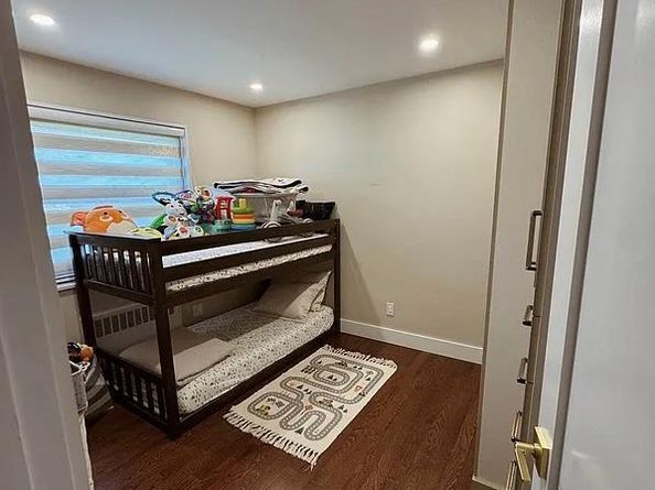 20-19 utopia pkwy 1371, Whitestone NY 11357