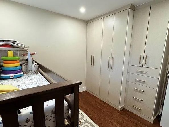20-19 utopia pkwy 1371, Whitestone NY 11357