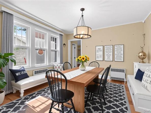 160 Rockaway Parkway, Valley Stream NY 11580