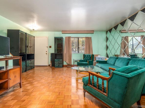 563 Powell Street, Brooklyn NY 11212