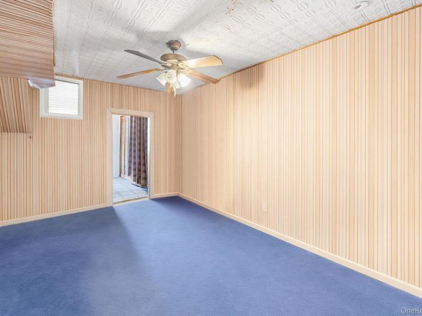 21 Thames Street, Brooklyn NY 11206