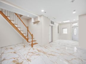 21 Thames Street, Brooklyn NY 11206