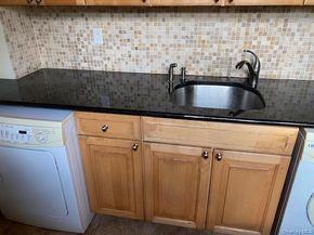 263-55 74th Avenue A2, Glen Oaks NY 11004