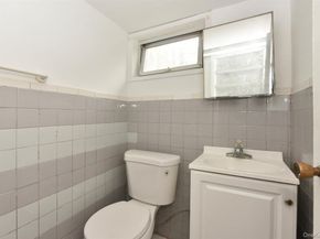 106 Grandview Avenue, Great Neck NY 11020
