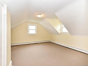 106 Grandview Avenue, Great Neck NY 11020