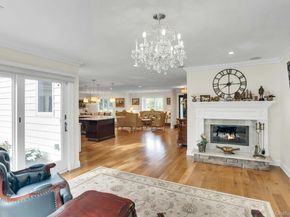 1 Regency Lane, Dix Hills NY 11746