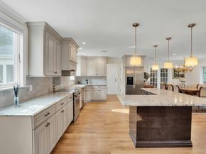 1 Regency Lane, Dix Hills NY 11746