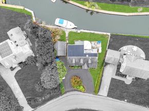 190 Connetquot Drive, Oakdale NY 11769