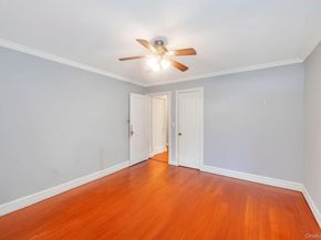 190 Connetquot Drive, Oakdale NY 11769