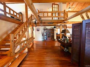 216 5th Street, Saint James NY 11780