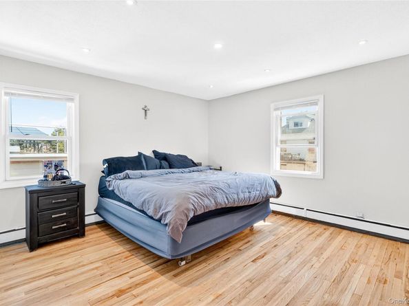 1514 Robertson Place, Bronx NY 10465