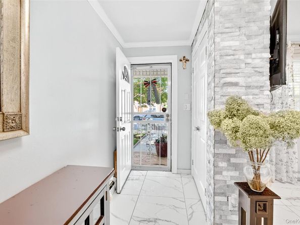 1514 Robertson Place, Bronx NY 10465