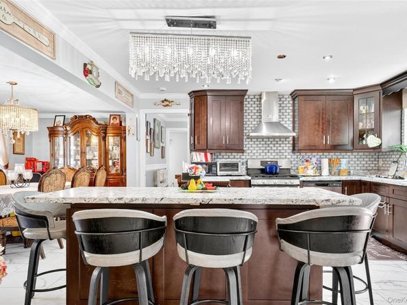 1514 Robertson Place, Bronx NY 10465