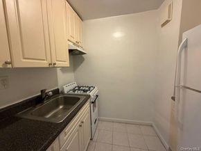 62-59 108th Street 6C, Forest Hills NY 11375