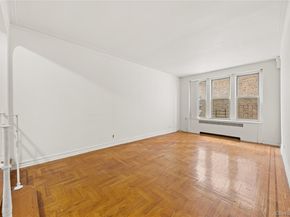 601 Pelham Parkway North 305, Bronx NY 10467